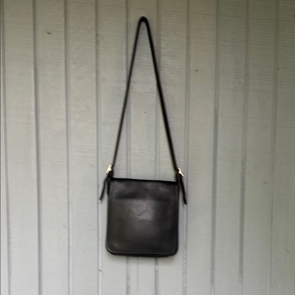 Coach Vintage Square Black Leather Crossbody Bag - Picture 1 of 8